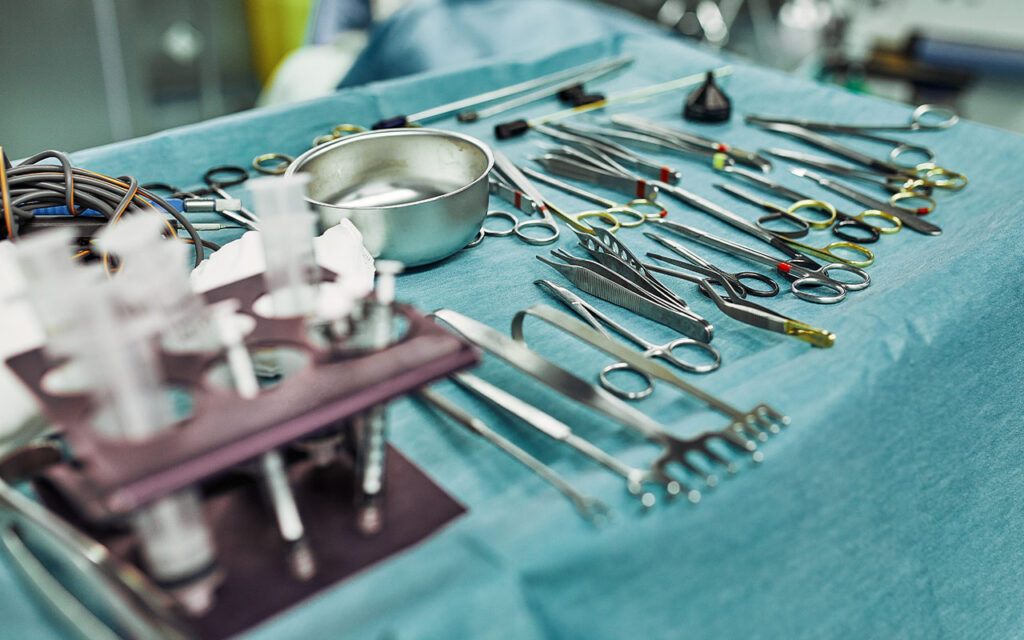 Surgical Instrument Market Grows 